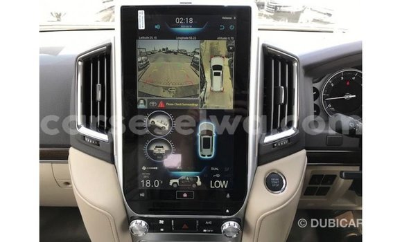 Buy Import Toyota Land Cruiser Black Car in Import - Dubai in East Mahé Buy Import Toyota Land Cruiser Black Car in Import - Dubai in East Mahé