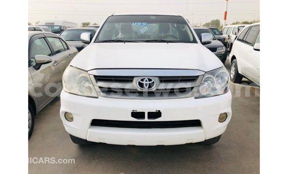 Buy Import Toyota Fortuner White Car in Import - Dubai in East Mahé Buy Import Toyota Fortuner White Car in Import - Dubai in East Mahé