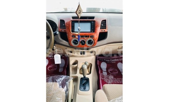 Buy Import Toyota Fortuner White Car in Import - Dubai in East Mahé Buy Import Toyota Fortuner White Car in Import - Dubai in East Mahé