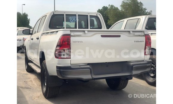 Buy Import Toyota Hilux White Car in Import - Dubai in East Mahé Buy Import Toyota Hilux White Car in Import - Dubai in East Mahé