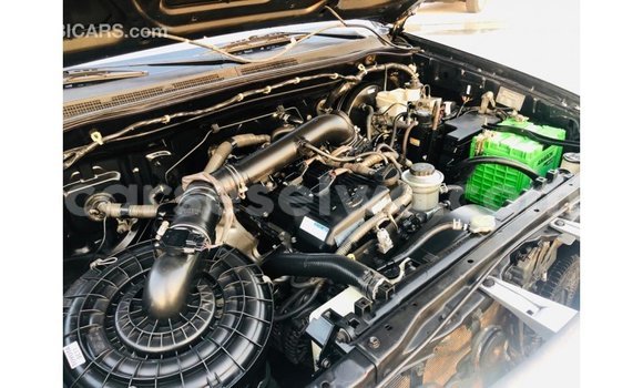 Buy Import Toyota Fortuner Black Car in Import - Dubai in East Mahé Buy Import Toyota Fortuner Black Car in Import - Dubai in East Mahé