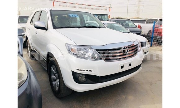 Buy Import Toyota Fortuner White Car in Import - Dubai in East Mahé Buy Import Toyota Fortuner White Car in Import - Dubai in East Mahé
