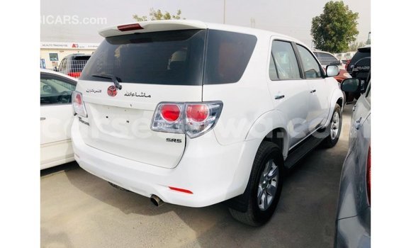 Buy Import Toyota Fortuner White Car in Import - Dubai in East Mahé Buy Import Toyota Fortuner White Car in Import - Dubai in East Mahé