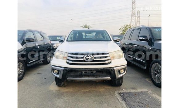 Buy Import Toyota Hilux White Car in Import - Dubai in East Mahé Buy Import Toyota Hilux White Car in Import - Dubai in East Mahé