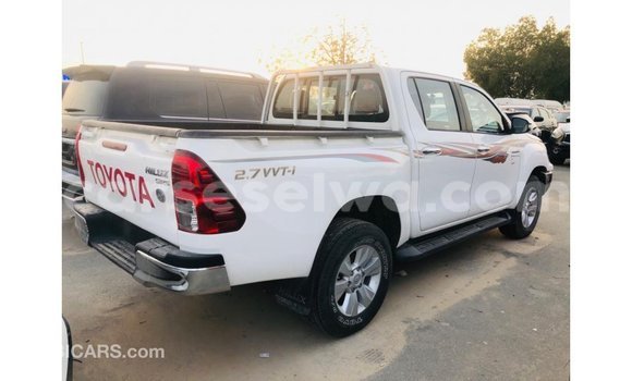 Buy Import Toyota Hilux White Car in Import - Dubai in East Mahé Buy Import Toyota Hilux White Car in Import - Dubai in East Mahé