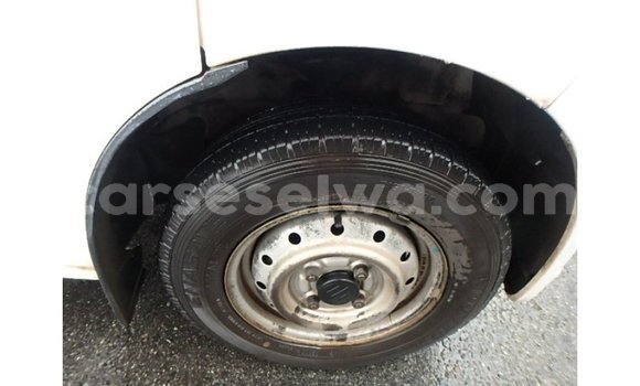 Buy Import Suzuki Every White Car in Import - Dubai in East Mahé Buy Import Suzuki Every White Car in Import - Dubai in East Mahé