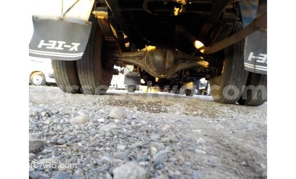 Buy Import Toyota Dyna Blue Truck in Import - Dubai in East Mahé Buy Import Toyota Dyna Blue Truck in Import - Dubai in East Mahé