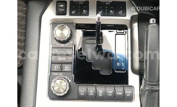 Buy Import Toyota Land Cruiser Black Car in Import - Dubai in East Mahé Buy Import Toyota Land Cruiser Black Car in Import - Dubai in East Mahé