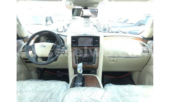 Buy Import Nissan Patrol White Car in Import - Dubai in East Mahé Buy Import Nissan Patrol White Car in Import - Dubai in East Mahé