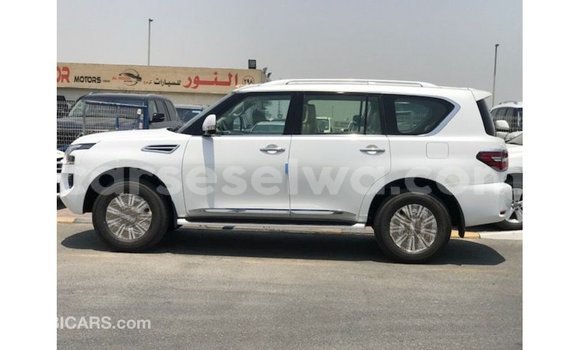 Buy Import Nissan Patrol White Car in Import - Dubai in East Mahé Buy Import Nissan Patrol White Car in Import - Dubai in East Mahé