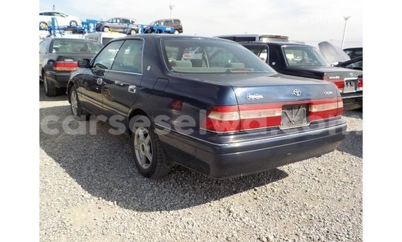 Buy Import Toyota Crown Blue Car in Import - Dubai in East Mahé Buy Import Toyota Crown Blue Car in Import - Dubai in East Mahé