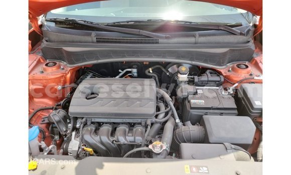 Buy Import Kia Carens Other Car in Import - Dubai in East Mahé Buy Import Kia Carens Other Car in Import - Dubai in East Mahé