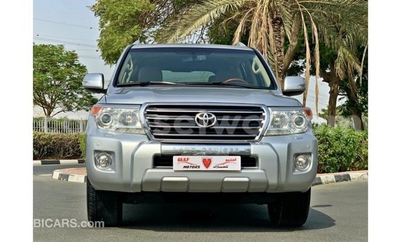 Buy Import Toyota Land Cruiser Other Car in Import - Dubai in East Mahé Buy Import Toyota Land Cruiser Other Car in Import - Dubai in East Mahé