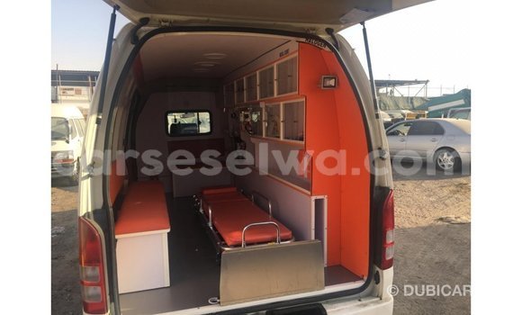Buy Import Toyota Hiace White Car in Import - Dubai in East Mahé Buy Import Toyota Hiace White Car in Import - Dubai in East Mahé