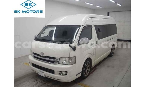 Buy Import Toyota Hiace White Car in Import - Dubai in East Mahé Buy Import Toyota Hiace White Car in Import - Dubai in East Mahé