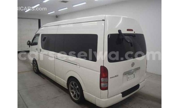 Buy Import Toyota Hiace White Car in Import - Dubai in East Mahé Buy Import Toyota Hiace White Car in Import - Dubai in East Mahé