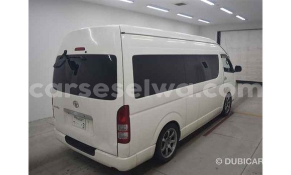 Buy Import Toyota Hiace White Car in Import - Dubai in East Mahé Buy Import Toyota Hiace White Car in Import - Dubai in East Mahé