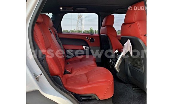 Buy Import Land Rover Range Rover White Car in Import - Dubai in East Mahé Buy Import Land Rover Range Rover White Car in Import - Dubai in East Mahé