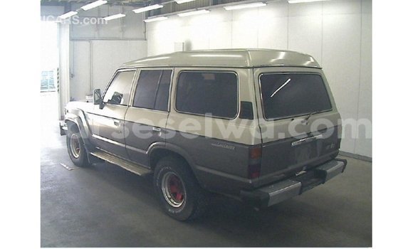 Buy Import Toyota Land Cruiser Other Car in Import - Dubai in East Mahé Buy Import Toyota Land Cruiser Other Car in Import - Dubai in East Mahé