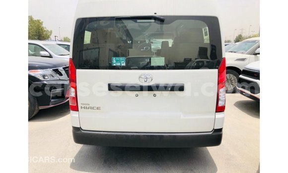 Buy Import Toyota Hiace White Car in Import - Dubai in East Mahé Buy Import Toyota Hiace White Car in Import - Dubai in East Mahé