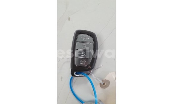 Buy Import Hyundai Tucson Other Car in Import - Dubai in East Mahé Buy Import Hyundai Tucson Other Car in Import - Dubai in East Mahé