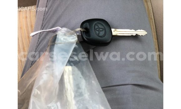 Buy Import Toyota DA White Truck in Import - Dubai in East Mahé Buy Import Toyota DA White Truck in Import - Dubai in East Mahé