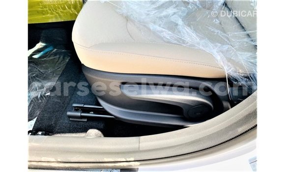 Buy Import Hyundai Elantra White Car in Import - Dubai in East Mahé Buy Import Hyundai Elantra White Car in Import - Dubai in East Mahé