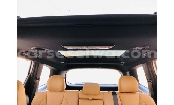 Buy Import Kia Carens White Car in Import - Dubai in East Mahé Buy Import Kia Carens White Car in Import - Dubai in East Mahé