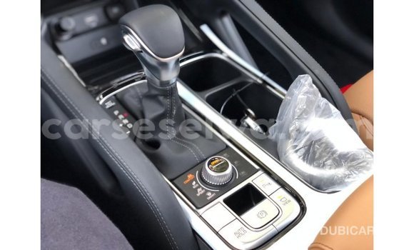 Buy Import Kia Carens White Car in Import - Dubai in East Mahé Buy Import Kia Carens White Car in Import - Dubai in East Mahé