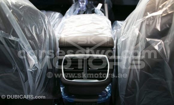 Buy Import Hyundai Santa Fe Brown Car in Import - Dubai in East Mahé Buy Import Hyundai Santa Fe Brown Car in Import - Dubai in East Mahé