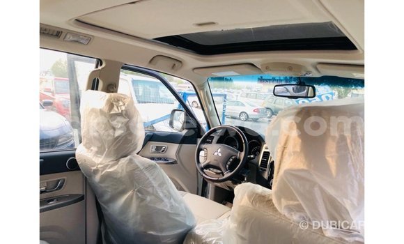 Buy Import Mitsubishi Pajero White Car in Import - Dubai in East Mahé Buy Import Mitsubishi Pajero White Car in Import - Dubai in East Mahé