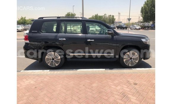Buy Import Toyota Land Cruiser Black Car in Import - Dubai in East Mahé Buy Import Toyota Land Cruiser Black Car in Import - Dubai in East Mahé