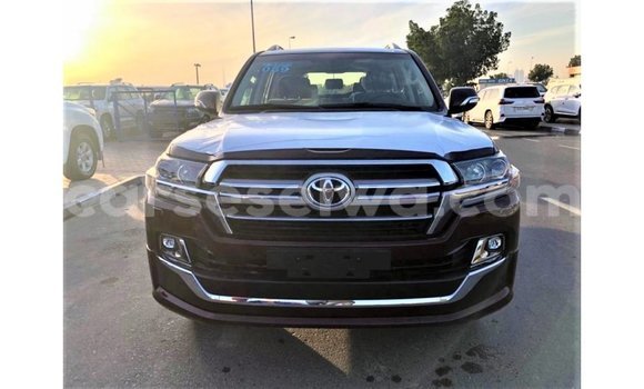 Buy Import Toyota Land Cruiser Other Car in Import - Dubai in East Mahé Buy Import Toyota Land Cruiser Other Car in Import - Dubai in East Mahé