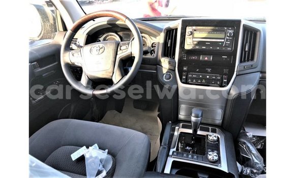 Buy Import Toyota Land Cruiser Other Car in Import - Dubai in East Mahé Buy Import Toyota Land Cruiser Other Car in Import - Dubai in East Mahé