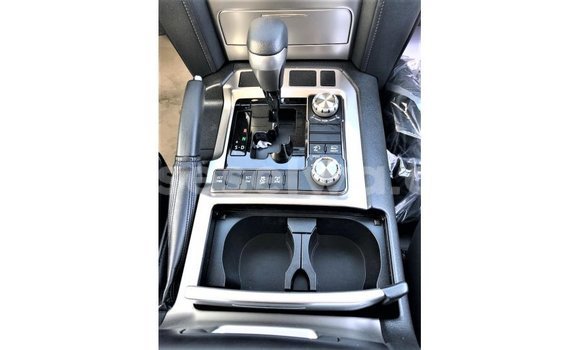 Buy Import Toyota Land Cruiser Other Car in Import - Dubai in East Mahé Buy Import Toyota Land Cruiser Other Car in Import - Dubai in East Mahé