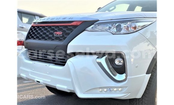 Buy Import Toyota Fortuner White Car in Import - Dubai in East Mahé Buy Import Toyota Fortuner White Car in Import - Dubai in East Mahé