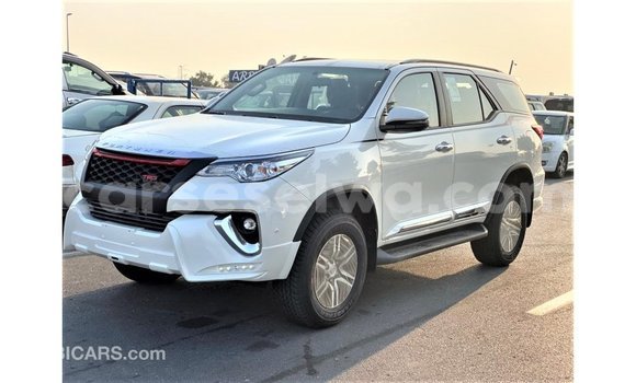 Buy Import Toyota Fortuner White Car in Import - Dubai in East Mahé Buy Import Toyota Fortuner White Car in Import - Dubai in East Mahé