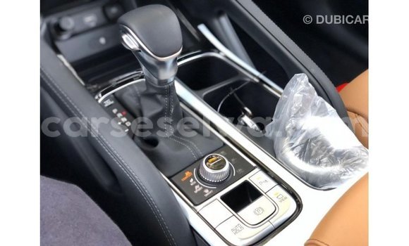 Buy Import Kia Carens White Car in Import - Dubai in East Mahé Buy Import Kia Carens White Car in Import - Dubai in East Mahé