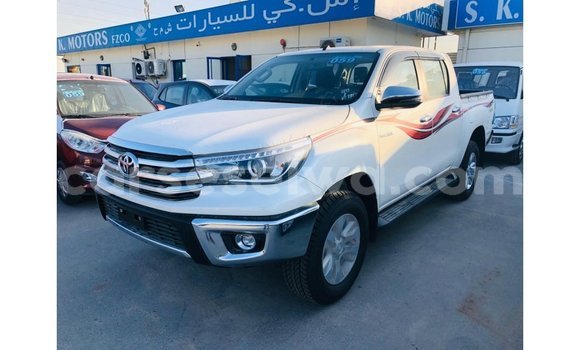 Buy Import Toyota Hilux White Car in Import - Dubai in East Mahé Buy Import Toyota Hilux White Car in Import - Dubai in East Mahé