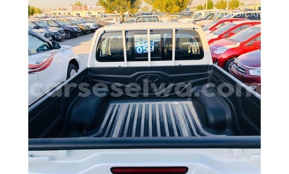 Buy Import Toyota Hilux White Car in Import - Dubai in East Mahé Buy Import Toyota Hilux White Car in Import - Dubai in East Mahé