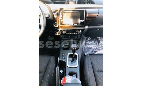 Buy Import Toyota Hilux White Car in Import - Dubai in East Mahé Buy Import Toyota Hilux White Car in Import - Dubai in East Mahé