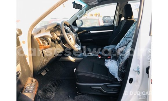 Buy Import Toyota Hilux White Car in Import - Dubai in East Mahé Buy Import Toyota Hilux White Car in Import - Dubai in East Mahé