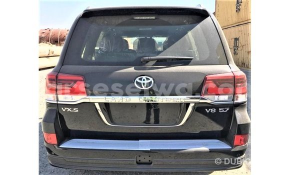 Buy Import Toyota Land Cruiser Black Car in Import - Dubai in East Mahé Buy Import Toyota Land Cruiser Black Car in Import - Dubai in East Mahé