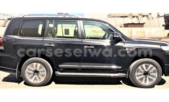 Buy Import Toyota Land Cruiser Black Car in Import - Dubai in East Mahé Buy Import Toyota Land Cruiser Black Car in Import - Dubai in East Mahé