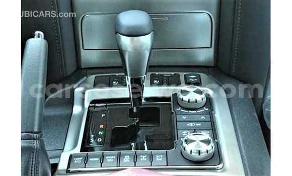 Buy Import Toyota Land Cruiser Black Car in Import - Dubai in East Mahé Buy Import Toyota Land Cruiser Black Car in Import - Dubai in East Mahé