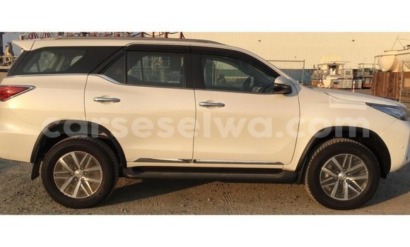Buy Import Toyota Fortuner Other Car in Import - Dubai in East Mahé Buy Import Toyota Fortuner Other Car in Import - Dubai in East Mahé