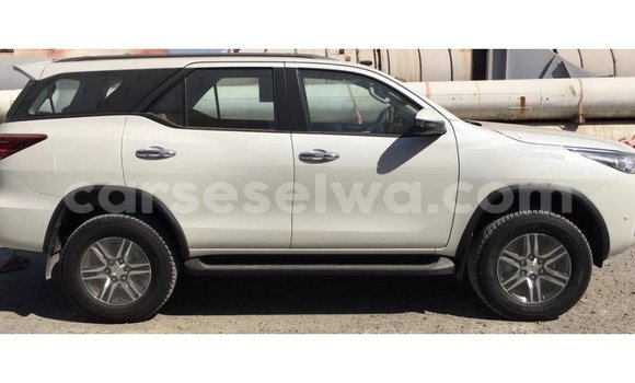 Buy Import Toyota Fortuner White Car in Import - Dubai in East Mahé Buy Import Toyota Fortuner White Car in Import - Dubai in East Mahé