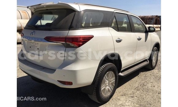 Buy Import Toyota Fortuner White Car in Import - Dubai in East Mahé Buy Import Toyota Fortuner White Car in Import - Dubai in East Mahé