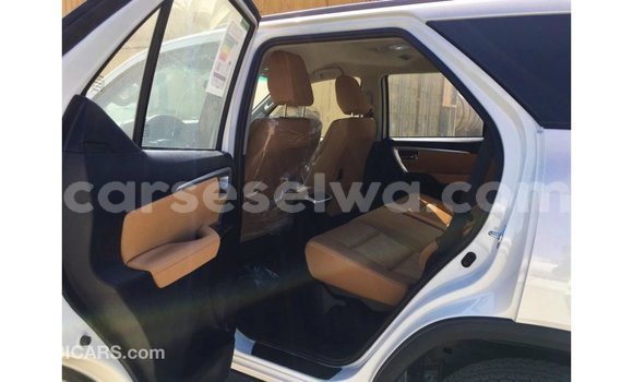 Buy Import Toyota Fortuner White Car in Import - Dubai in East Mahé Buy Import Toyota Fortuner White Car in Import - Dubai in East Mahé