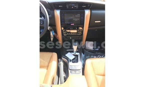 Buy Import Toyota Fortuner White Car in Import - Dubai in East Mahé Buy Import Toyota Fortuner White Car in Import - Dubai in East Mahé